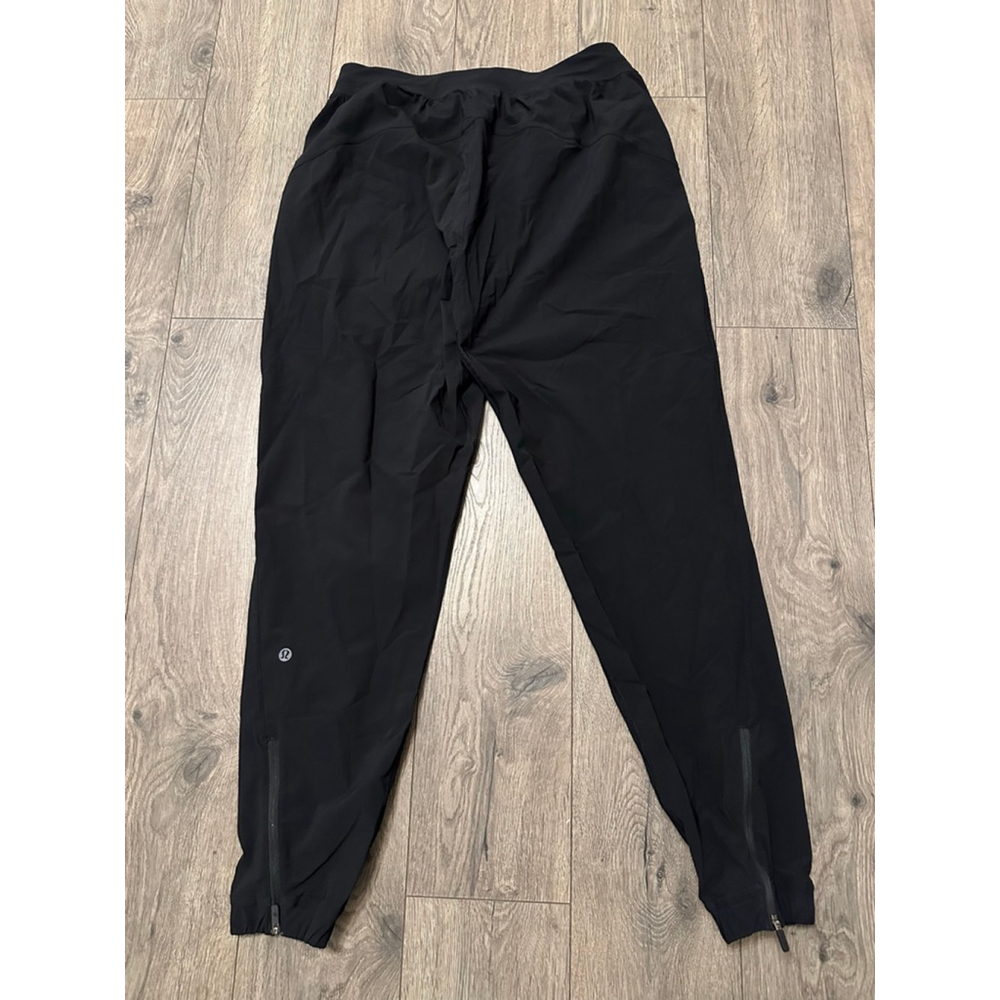Women's Lululemon Black Jogger Pants Size 8 - Picture 7 of 7